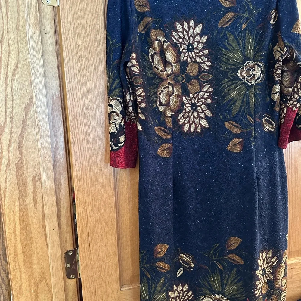 Ladies Sparkly Navy and Cranberry Floral Dress. Sz16 16 .figure flattering . - Picture 4 of 4